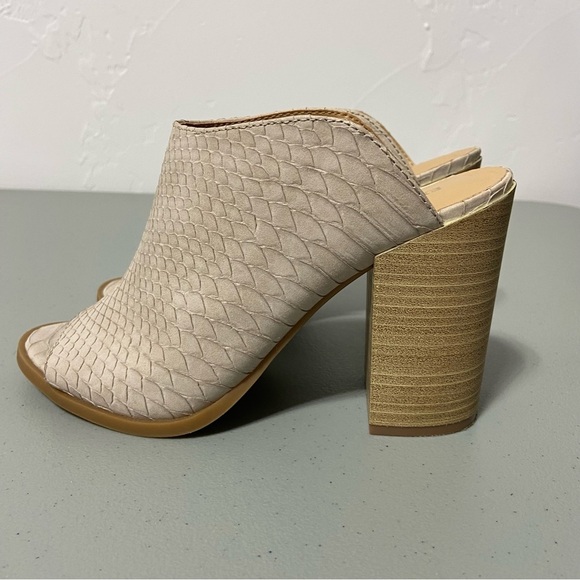 Express Factory Snake Print Lizard? Women's Peep toe Heel Size 7 - Picture 12 of 12